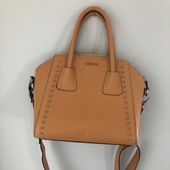 Valentino Bag - Picture 1 of 4